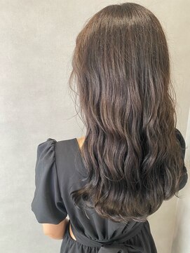 ウノ 伊勢原(UNO) うる艶ロング