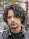 渋谷メンズマッシュウルフパーマ緩め波巻きスパイラルパーマ