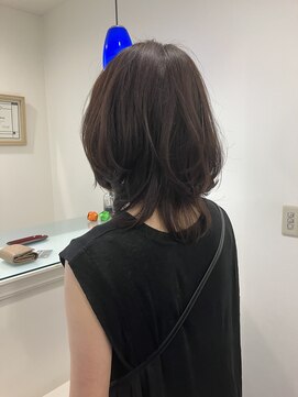 サロン ド コワフュールシェ トモ(salon de coiffure chez tomo) ミディアムレイヤー