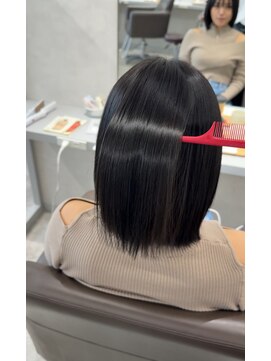 キートス(Kiitos) 水素トリートメント艶髪ボブブルーブラック