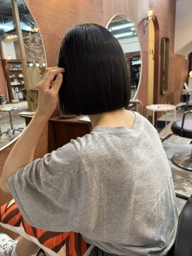 チャプター 問屋町(chapter) ケアカラー切りっぱなしタッセルボブブルーブラックカラー韓国