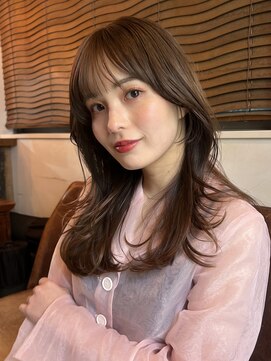 トレス(TRESS) レイヤーカット/ミディアムレイヤー/くびれヘア/ベージュカラー