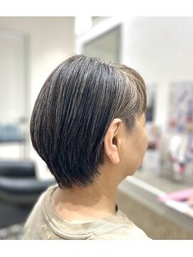 エリカ 美容室 ショートボブ