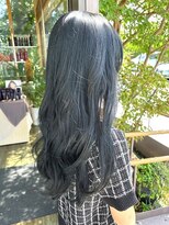 ベルフェミンアプレ(Belle femin Apres)&nbsp;ブルーグレー 韓国風巻き 顔周りカット 韓国ヘア 20代 アッシュ