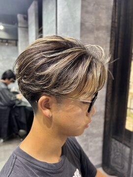 アノ(Ano.) 大分ニュアンスパーマセンターパートフェザーパーマ毛流れパーマ