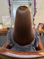 スローネ(THRONE)&nbsp;髪質改善酸性ストレートで艶髪／20代30代40代／新宿