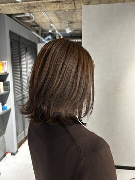 ブロック 日吉店(BLOC) ボブレイヤー×透明感ベージュ