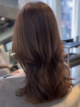 エインアンリー 明治神宮前(AIN.ANLY.) ☆ミディアムレイヤーカットダークアッシュ大人ガーリー韓国ヘア