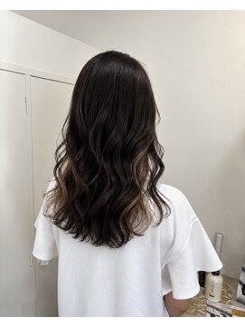 ロッカヘアエジェ(ROCCA hair eje.) ナチュラルハイライトロング