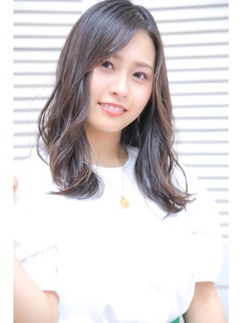 クオン(Hair Design Cuon) 【丸顔◎シースルーバング】スローカールミディ