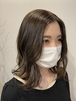 シュウ(SHU)&nbsp;ミディアム・レイヤー