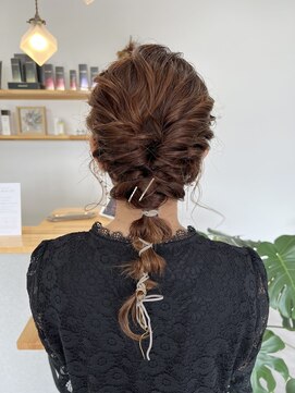 リエート(lieto) お呼ばれヘアアレンジ♪