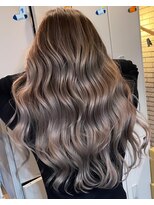 ラフ 難波店(LAFF)&nbsp;#黒髪#ボブルフ#ネビージュ#小顔#ワンレン