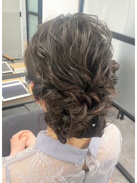 ナンバー アリア 三軒茶屋(N° aria) 《三軒茶屋 Aria》編み込み＊お呼ばれパーティーヘアセット