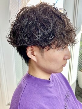 ウェイビーエフティフィフス 横浜西口(WAVEY ft.fifth) 波巻きスパイラルツイストスパイラルパーママッシュメンズヘア