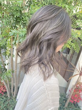 リアン 徳重店(Rian) ハイライト×グレージュアッシュ