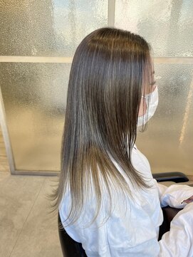 エレノア 梅田店(Eleanor) フルハイライト　グレージュカラー