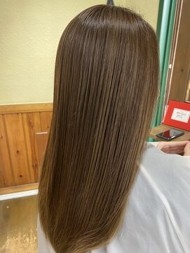 エルパライソ 鯖江店(Elparaiso) 鯖江/髪質改善/美髪ロング/切りっぱなしボブ/ミディアムレイヤー