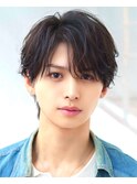 ニュアンス黒髪ツーブロックセンターパート
