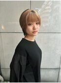 ハイトーン/束感ショートスタイル