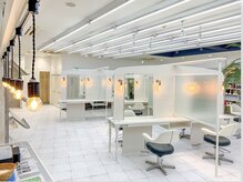 キャパ(CAPA)の雰囲気（Stylishなインテリアのある店内。ケラスターゼの種類も豊富！）