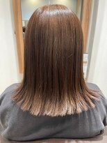 クララ カシハラ(CLALA Kashihara)&nbsp;切りっぱなしミディアム/透明感ココアベージュ