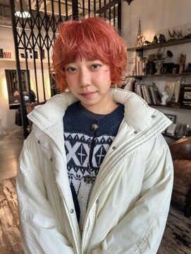 トレンチ(TRENCH) ミニボブ ボブ ケアブリーチ ベージュ ピンク