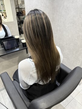 スティーン(STEEN) バレイヤージュ