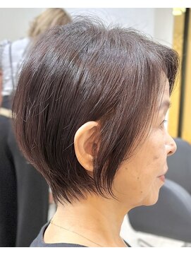 ヨファ ヘアー(YOFA hair) 似合わせ　大人くびれショート