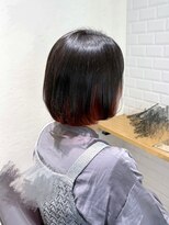 カーラ(Cara) ショートボブ × ブラッドオレンジ