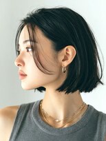 ルートエイチ 市川(Root H)&nbsp;ダブルカラーミルクティーベージュインナーカラーショートボブ