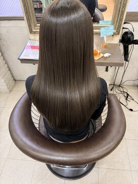 ヘアーアンドメイク シークタチカワ 立川店(Hair&Make Seek) 【早坂】柔らか質感トステアストレート