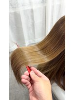 ランプシー 鹿児島中央(Lampsi) ハッシュカットグレージュデザインカラー鹿児島中央