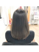 アンフィシュピトロワ(AnFye spi tlow)&nbsp;［AnFye］艶髪グレージュカラー