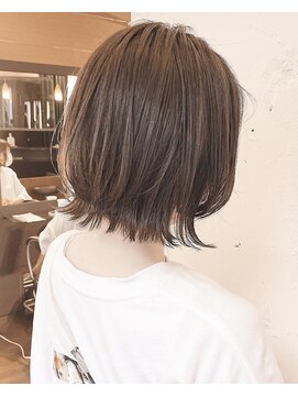 ティーシェル(TIECHEL) 小顔イメチェン、ラベンダーカラーくびれレイヤーボブ