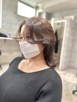 アンダーバーホワイト(_WHITE)&nbsp;かわいい顔周りカット