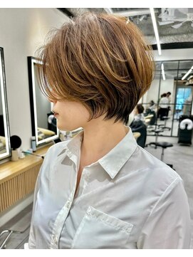 ロンドプロフィール 浦和(Lond profil) 浦和ショートヘアショートカット白髪ぼかし白髪染めボブ40代50代