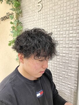 オリーブスバイネオリーブ(Olive's by neolive) 波巻きパーマ　メンズパーマ　波パーマ　マッシュ　スパイラル