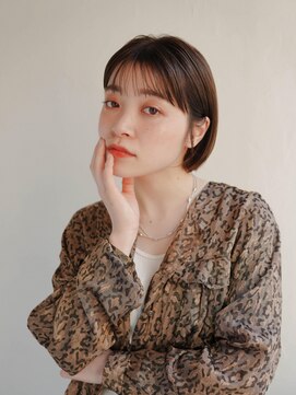 ムク 甲府(muku.) ミディアムヘア/斜めバング/グレージュカラー/甲府駅