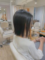 ネオリーブ チロル 横浜西口店(Neolive CiroL.)&nbsp;肩上ボブ　切りっぱなし　ロブヘア
