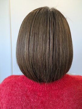 ラ グリヴ(La Grive) 大人ボブ