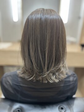 アトリエナガノツー 千葉富士見店(atelier nagano 2) ハイライトカラー/くびれヘア/レイヤーパーマ[千葉駅]