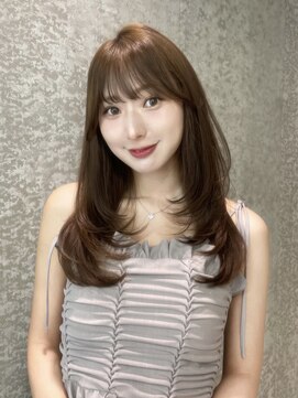 グロー オオミヤ アネックス 大宮(GLROW OMIYA ANNEX) 韓国ヘア レイヤーカット ミディアムレイヤー 艶カラー 縮毛矯正