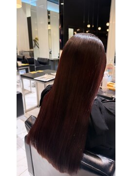 髪質改善シルキーストレート×艶ボルドーカラー同日施術！！