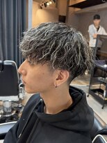 ヴィ 大宮(Vii) フェード/メンズ/大宮/ツイストスパイラル