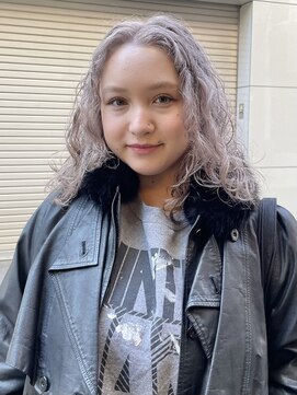 ミーム 原宿 表参道(meme) !ダブルカラーハイトーンカラーケアブリーチインナーカラー#原宿