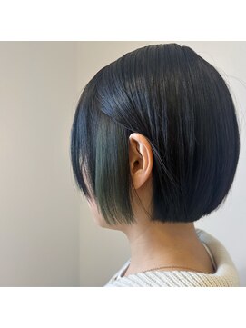 Ash 浦安店【3月16日オープン（予定）】 大人インナーカラー緑