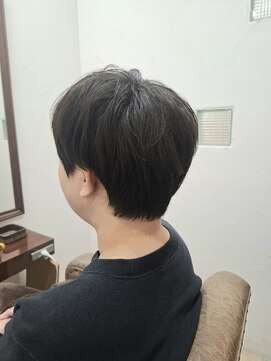 ロマン バイ ルームス(浪漫 by ROOMS) えり足スッキリショート【小西】