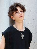 ルーシー 名古屋栄(LUCEY)&nbsp;センターパートニュアンスパーマフェザーパーマ波巻きパーマ