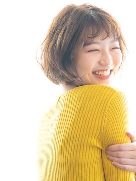 ヘアーサロン ラフリジー(Loufreasy) ショートマッシュミニボブ × イルミナカラーで透け感アッシュ